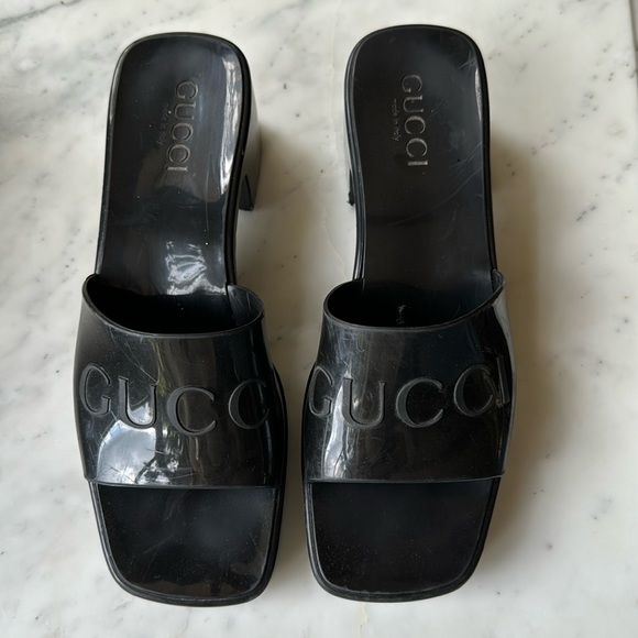 Gucci black rubber platform slides with logo - Picture 1 of 5